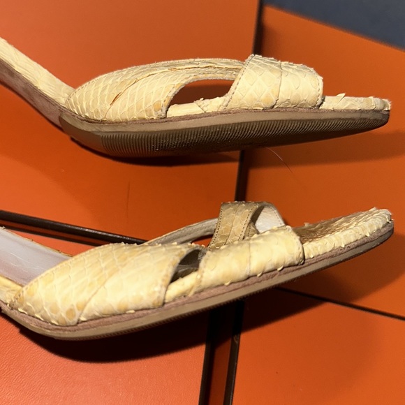 Burberry Yellow Python Slingback Heels - Picture 9 of 17